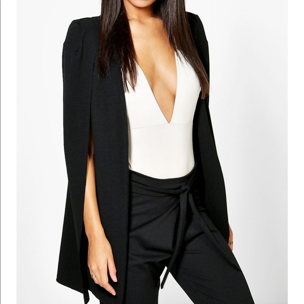 BOOHOO NWT Olivia Longline Tailored Crepe Cape